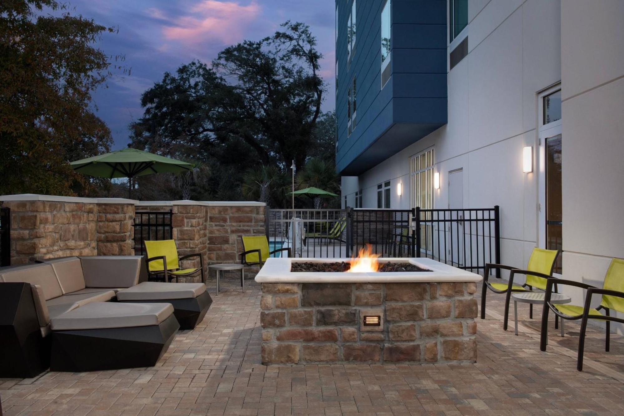 Springhill Suites By Marriott Charleston Airport & Convention Center Север Чарлстон Экстерьер фото